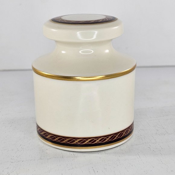 Lenox Monroe Paperweight Hand Decorated 24K Gold Accents - Picture 2 of 8